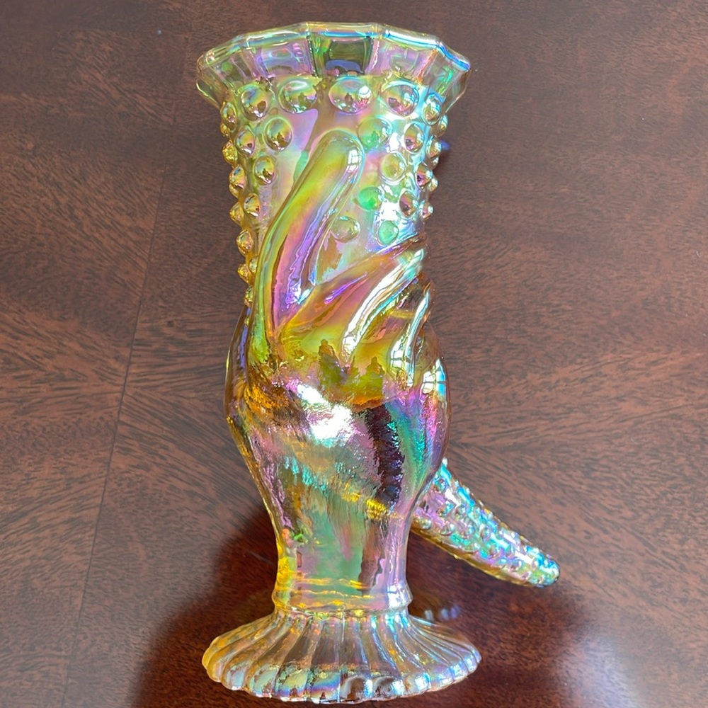 Fenton 6 inch Hand Cornucopia Carnival hobnail glass gold, with sticke… - Picture 5 of 11
